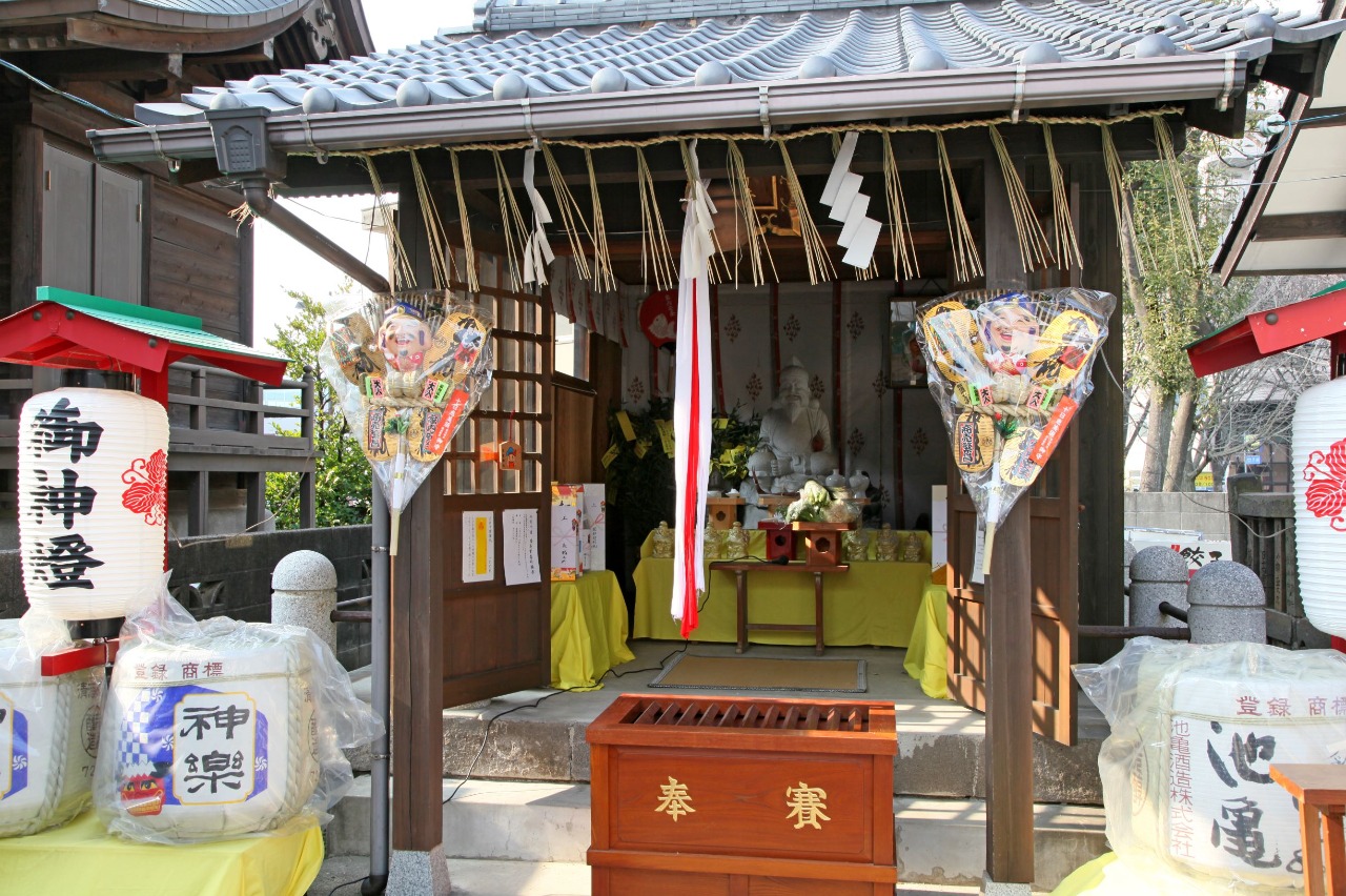 境内の恵美須神社