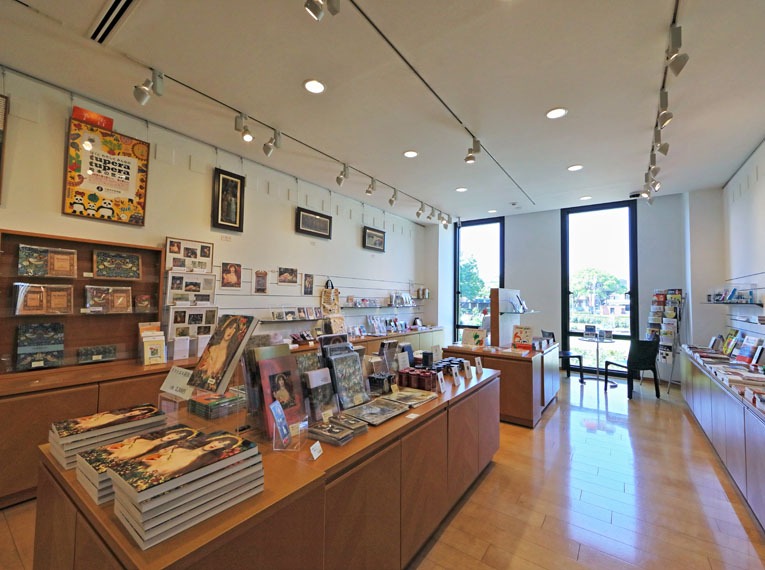 Kurume City Art Gallery